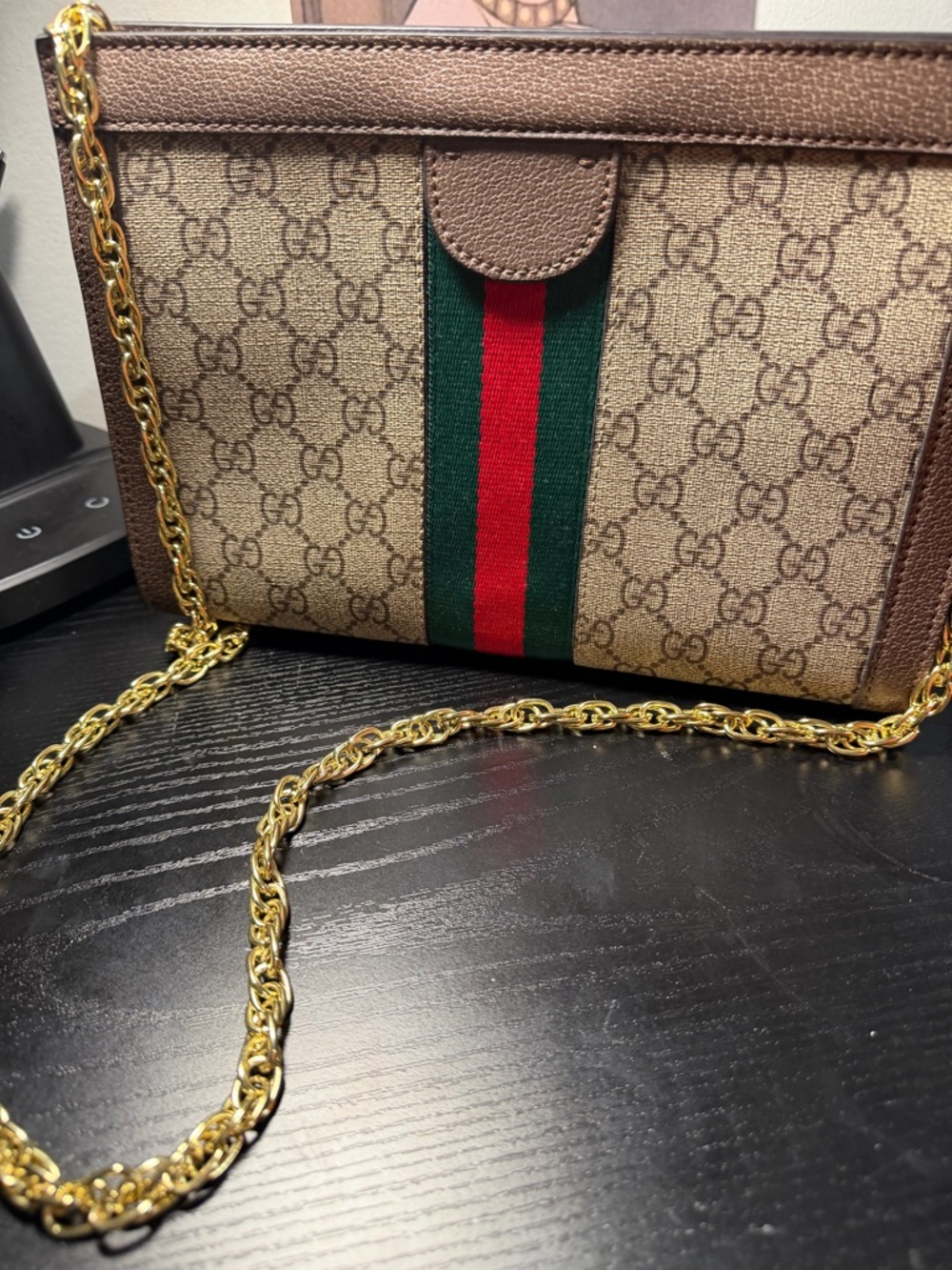 Gucci Beige Monogram Shoulder Bag with Green & Red Web Stripe - Picture 4 of 8